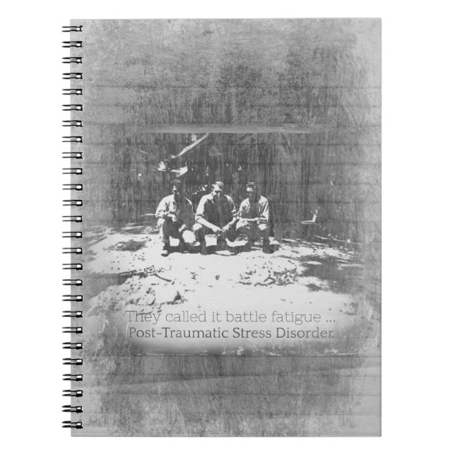 De kallade det "Battle Tatigue PTSD Awareness" Anteckningsbok (Framsidan)