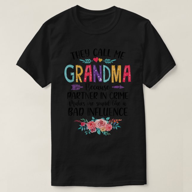 De kallar mig mormor för partner i kriminell Moth T Shirt (Design framsida)