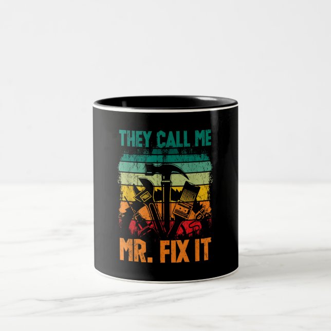De kallar mig Mr. Fix.. Två-Tonad Mugg (Center)