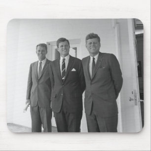 De Kennedy bröderna -- John, Robert och Ted Musmatta