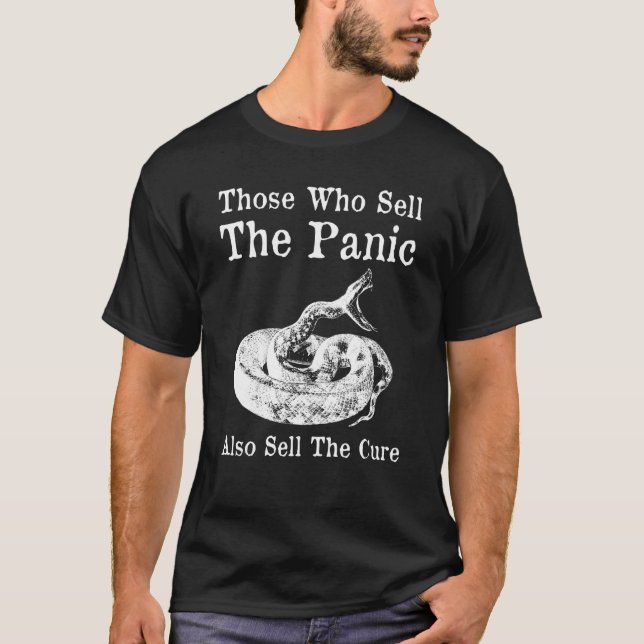 De som säljer Panic säljer också reningsverk. T Shirt (Framsida)