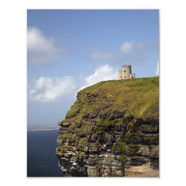 De spektakulära Cliffs of Moher och O'Briens torn. Fototryck (Framsidan)