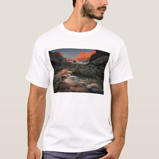 De tre tornen tee shirt (Framsida)