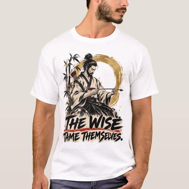 De vise tämjer sig själva Dhammapada T Shirt (Framsida)
