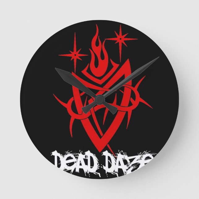 Dead Daze Tribal Heart Rund Klocka (Framsida)