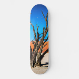 Dead träd i Deadvlei, Namibia Mini Skateboard Bräda 18,5 Cm