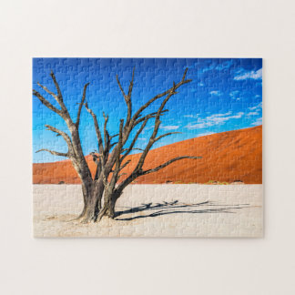 Dead träd i Deadvlei, Namibia Pussel