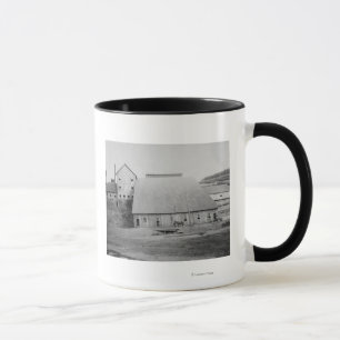 Deadwoodförminskningsarbeten fotograferar mugg