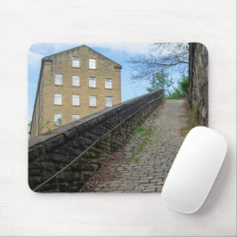 Dean Clough Cobblestone Climb - Brandts andarliv Musmatta