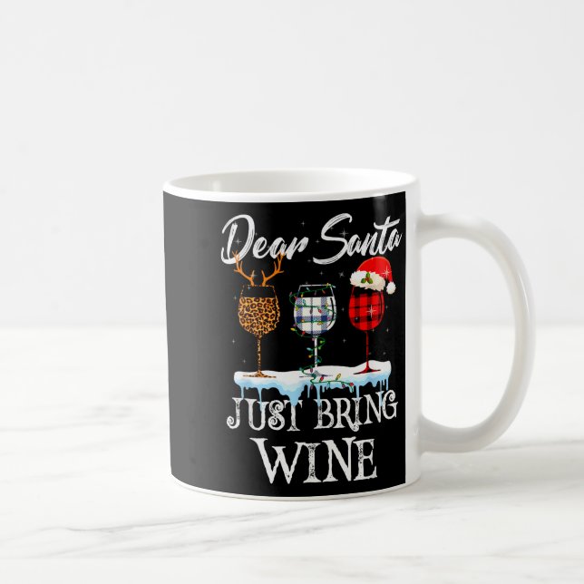 Dear Santa Just Bring Wine Christmas Pajama Costum Kaffemugg (Höger)
