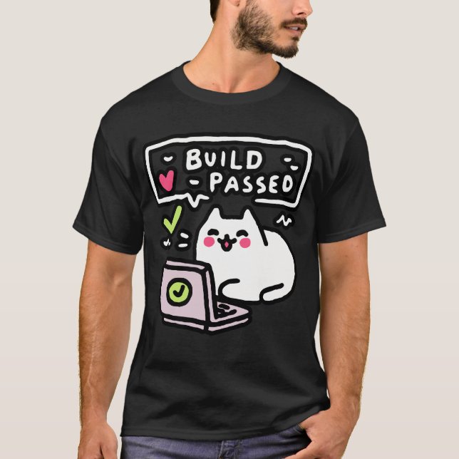 Debug Katt T-shirt – "Build Passed" Grafik för Kod (Framsida)