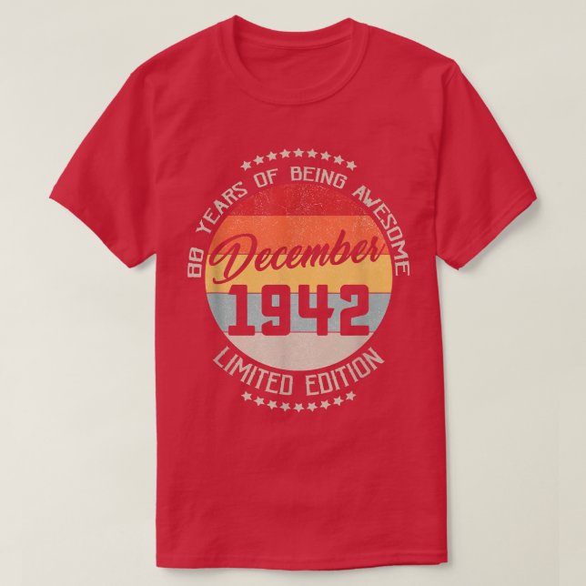 December 1942 80th Birthday Tee 80 Years Of Being  (Design framsida)
