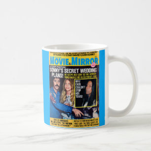 December 1974: Movie Spegel täcker Kaffemugg