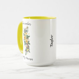 December Birth Flower Holly och Narcissus Mugg