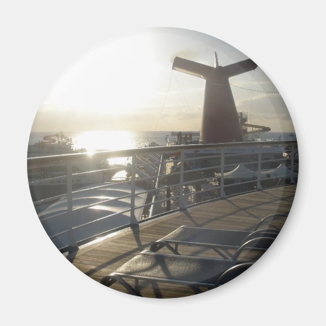 Deck of the Carnival Sensation Magnet (Framsidan)