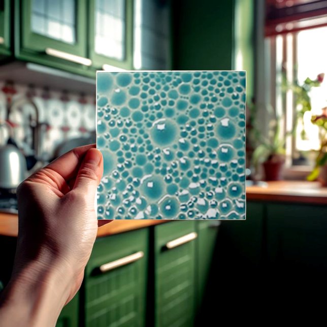 Decorativ 4-tumsbricka med bubblor i turkospolglan kakelplatta (Turquoise bubble tile for bathroom and kitchen.)