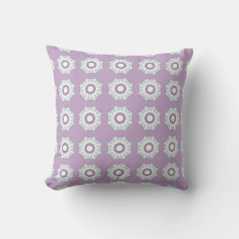 decorative pillow featuring a geometric pattern kudde