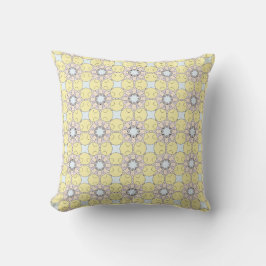 decorative pillow featuring a geometric pattern kudde