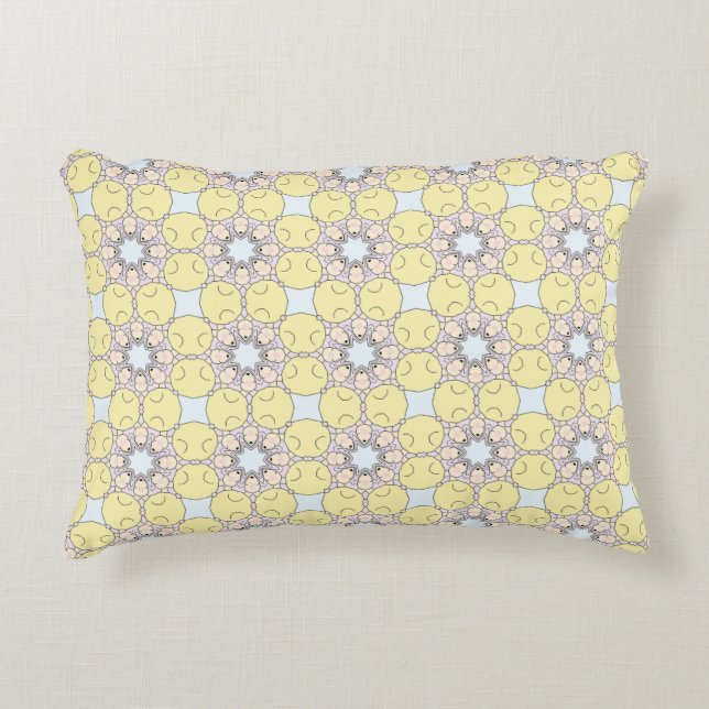 decorative pillow featuring a geometric pattern prydnadskudde (Framsidan)