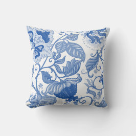 Decorative pillow with blue floral & leaf pattern kudde