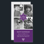 Decorative Typography Lila Star Hanukkah Julkort<br><div class="desc">En stor lila Star av David är biet på detta Hanukkah-fotokort. Stjärnan skriver ut i mitten av fyra egna färg eller svartvita foton. Orden "Festival of Ljus" skriver ut inuti stjärnan med både invändig strålning och utstrålning från stjärnan för att göra en underbar Hanukkah hälsning. En enkel menorah skrivs ut...</div>
