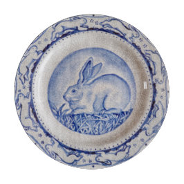 "Dedham Blue" & White Rabbit Design Caking Board