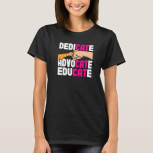 Dedikerad förespråkare utbilda djur räddning katt t shirt