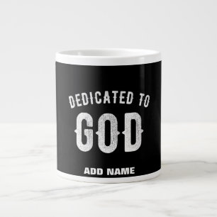 DEDIKERAD TILL GOD ANPASSADE COOLA VITTEXT JUMBO MUGG