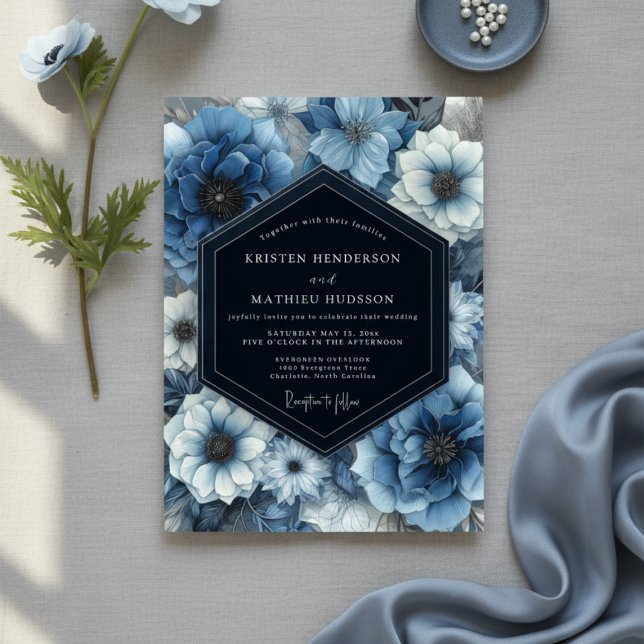 Deep Blue Floral Bloom Wedding Inbjudningar (Skapare uppladdad)
