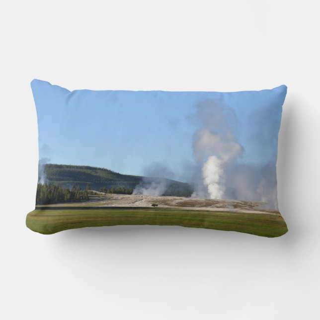 Deep Blue Geyser och bisonoxe vid Yellowstone Lumbarkudde (Framsida)
