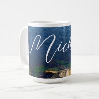Deep Blue Ocean Photo Custom Name Flowy Brev Kaffemugg