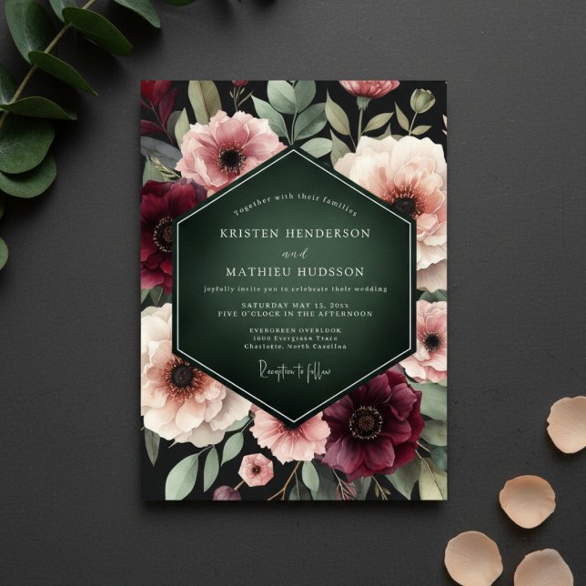 Deep Burgundy Floral Enchantment Wedding Inbjudningar (Skapare uppladdad)