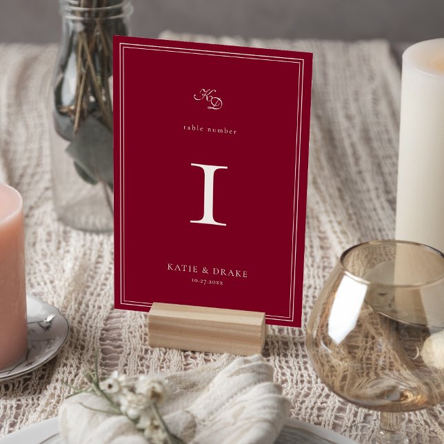 Deep Burgundy Script Wedding Bordsnummer (Skapare uppladdad)