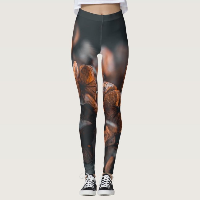 Deep Hazy Orange Hydrangea Leggings (Framsida)