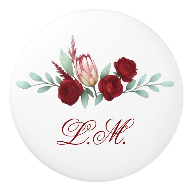 Deep Röd ros & Protea Blommigt Script Monogram Knopp (Framsidan)