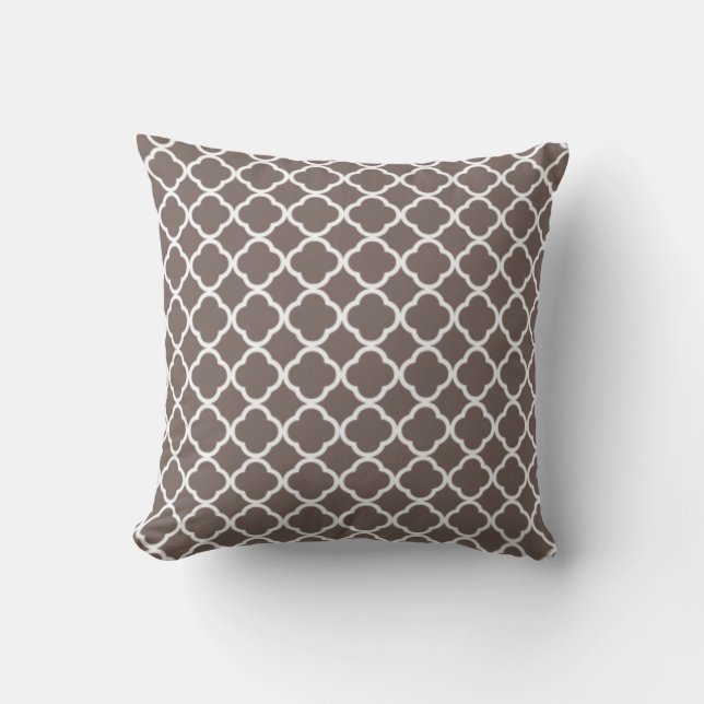Deep Taupe Quatrefoil Kudde (Framsida)