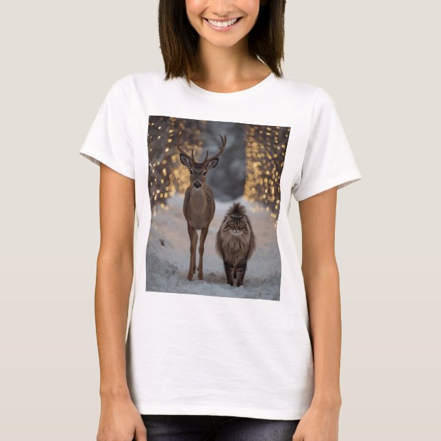 Deer & Fluffy Cat in a Snowy Christmas Forest  T Shirt (Framsida)