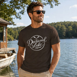 Deerwood Lake 1946 Klassiskt Sjöliv T Shirt