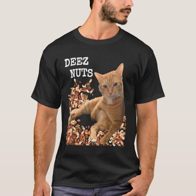 Deez Nöt skämt med Adsible cat och lite blandad nu T Shirt (Framsida)