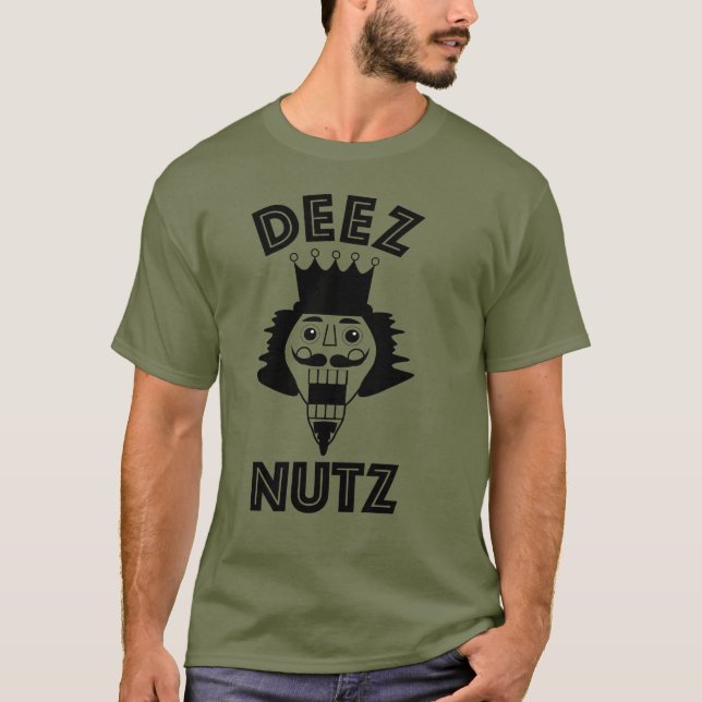 DEEZ NUTZ T SHIRT (Framsida)