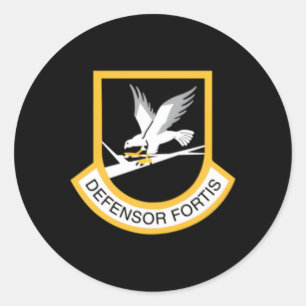Defensor Fortis Runt Klistermärke