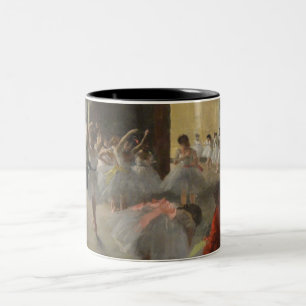 Degas balettdansen klassificerar muggen Två-Tonad mugg