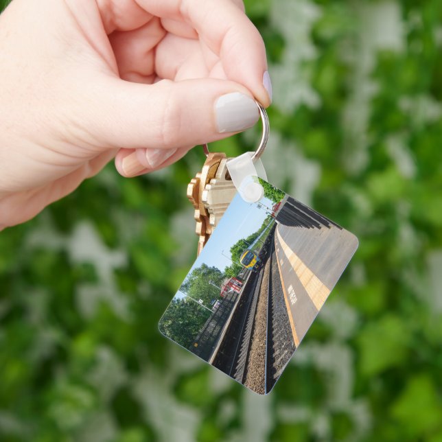 Deighton Railway Station, Huddersfield Nyckelring (Hand)