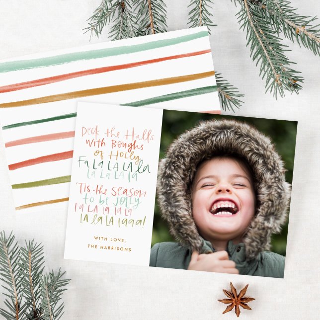 Deka det färgstarka fotoportet för väggarna julkort (Deck the Halls or their mailboxes with this festive Christmas carol holiday photo card.)