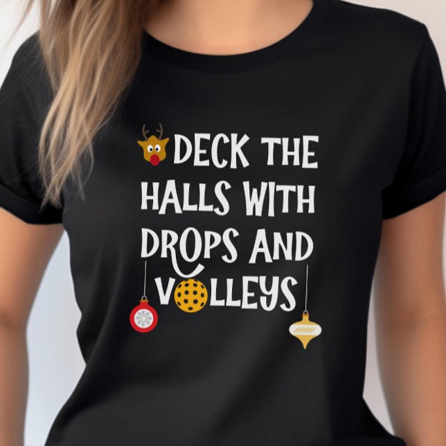 Deka Hallarna drunknar Volleys Pickleball-julen T Shirt (Skapare uppladdad)