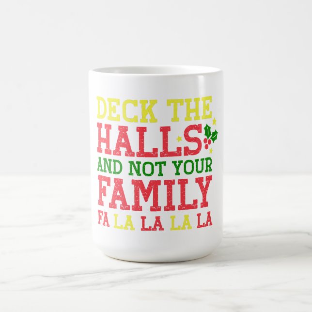 Deka salarna och inte din familj kaffemugg (Center)