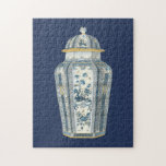 Dekorativ asiatisk urn i blått och vitt pussel<br><div class="desc">En vacker utskrift av en dekorativ asiatisk urn,  färgad i blå och vit nyans. Intricate blommigt-design täcker urinen,  ge det en fredlig känsla. Köp ditt exemplar idag!</div>