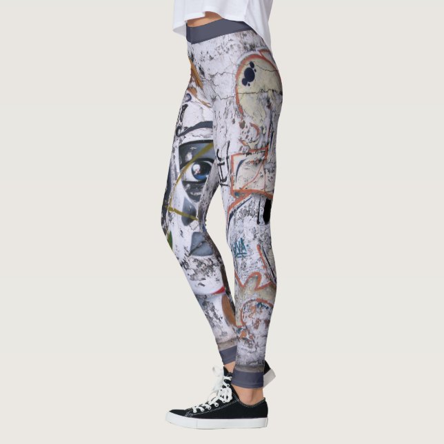 Dekorativ gatakonstdesign leggings (Vänster)