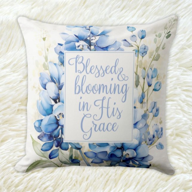 Dekorativ kudde Bläst och blommande Påsk Gift (Throw Pillow Blessed and Blooming in His Grace Bluebonnet Floral Easter Gift nursery decor)