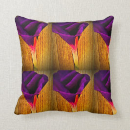 Dekorativ kudde med unika Blommigtar